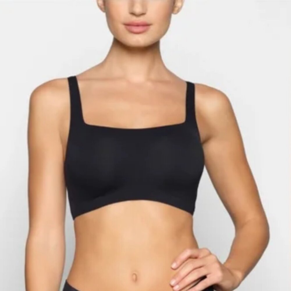 Skims Wirefree Fits Everyone Bra